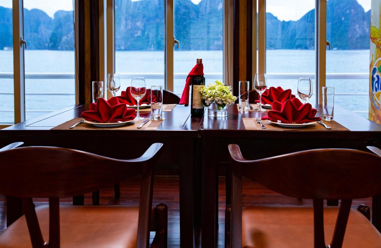 Lavender Elegance Cruises Hotell Ha Long Exteriör bild