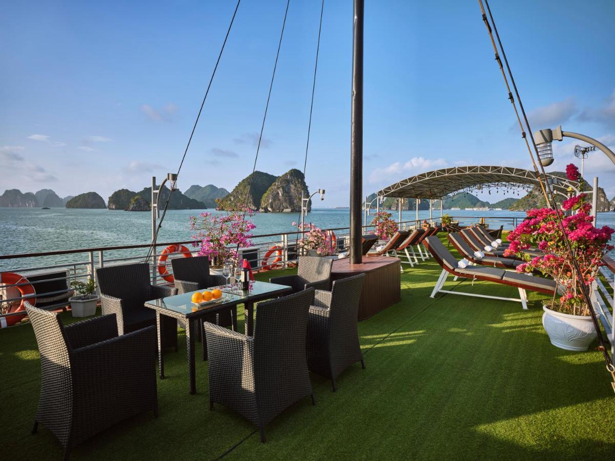 Lavender Elegance Cruises Hotell Ha Long Exteriör bild